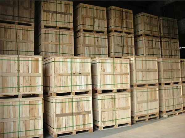 货物重量与包装木箱材质的匹配关系